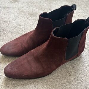 Brown Men's Suede Chelsea Boots
